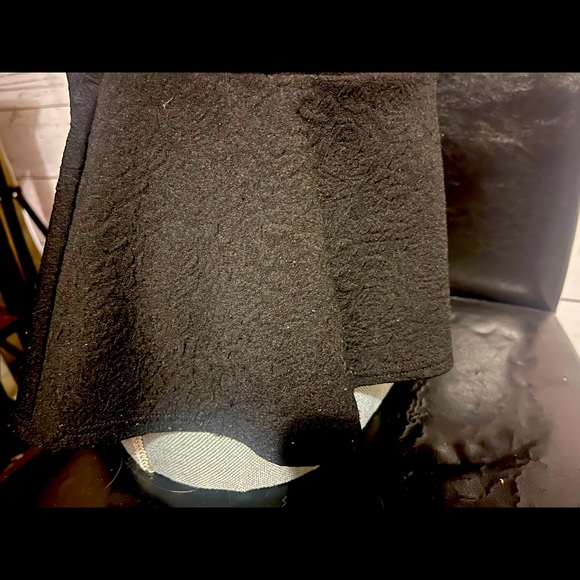 Black peplum top - Picture 2 of 2